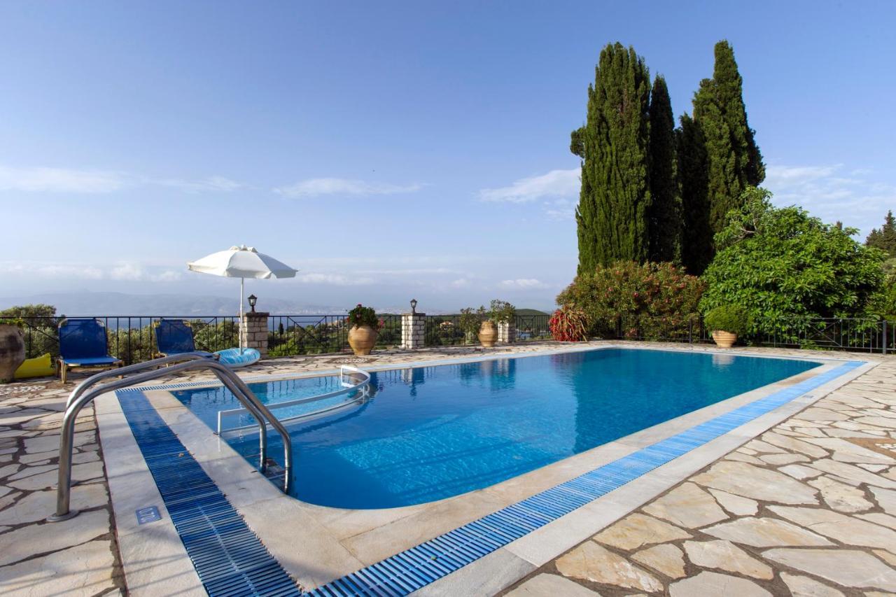 Villa Bacchus Kassiopi Corfu Esterno foto