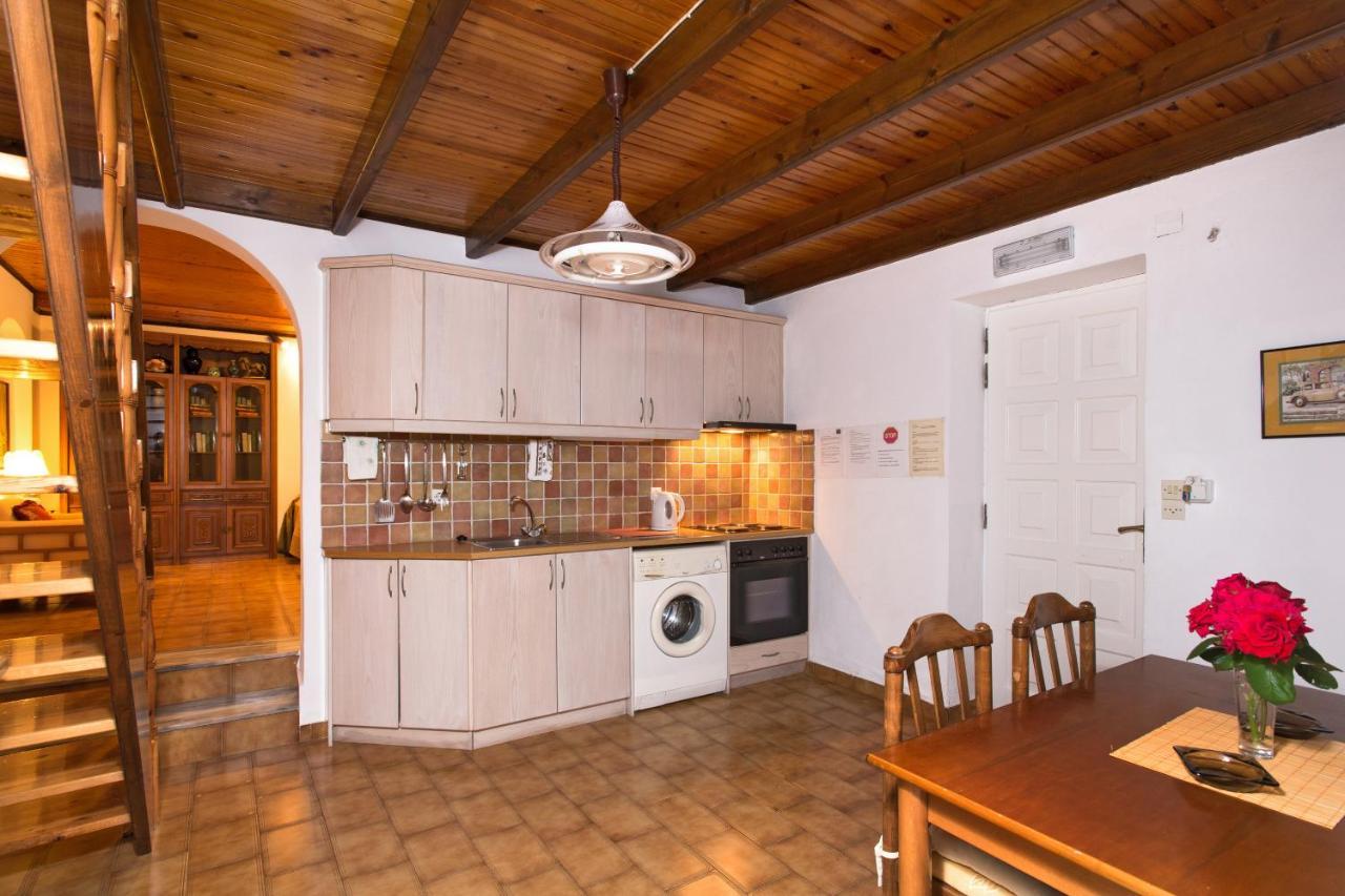 Villa Bacchus Kassiopi Corfu Esterno foto