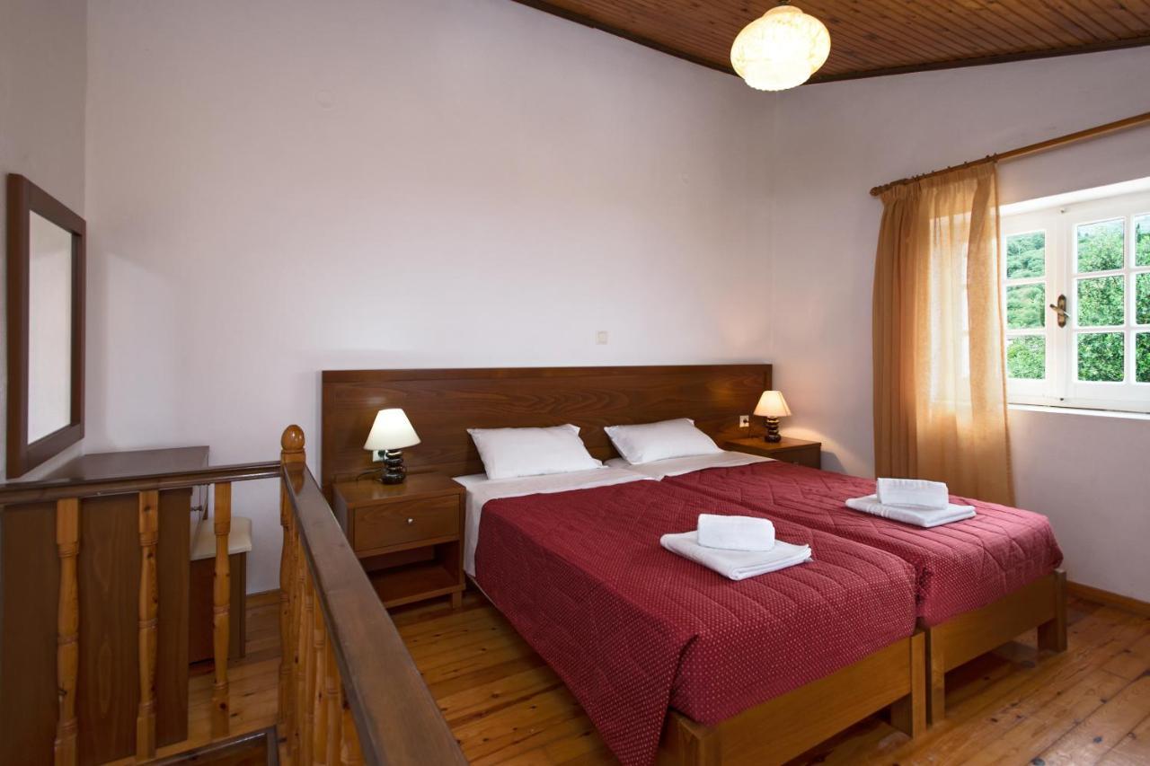 Villa Bacchus Kassiopi Corfu Esterno foto