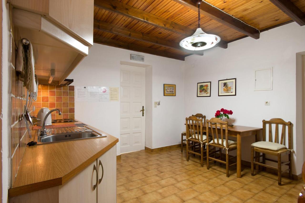 Villa Bacchus Kassiopi Corfu Esterno foto