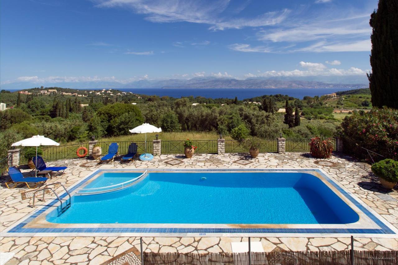 Villa Bacchus Kassiopi Corfu Esterno foto