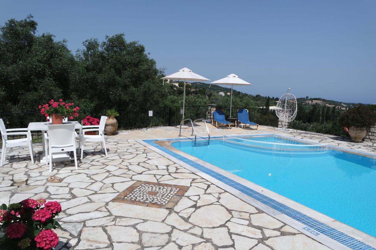 Villa Bacchus Kassiopi Corfu Esterno foto