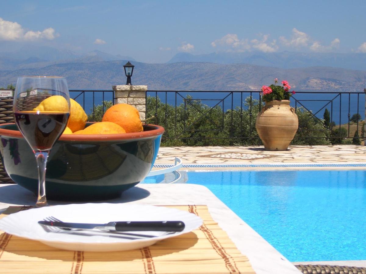 Villa Bacchus Kassiopi Corfu Esterno foto
