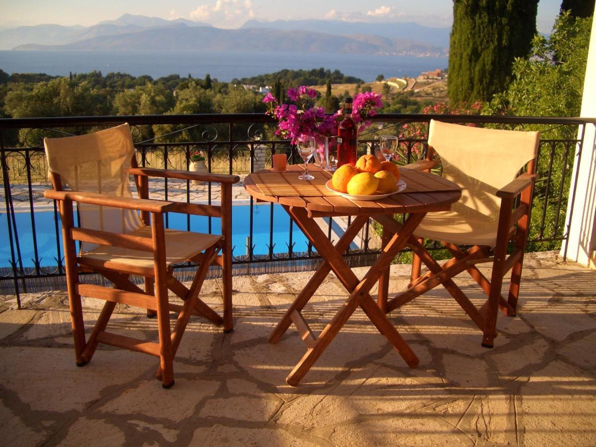 Villa Bacchus Kassiopi Corfu Esterno foto